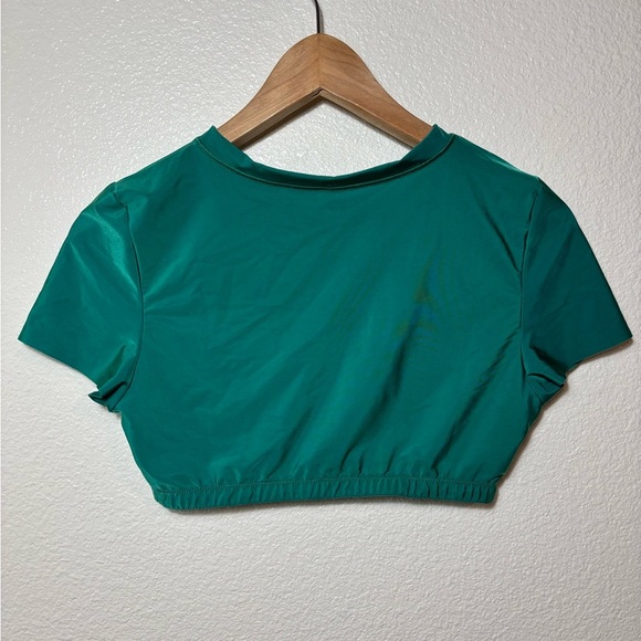 Aerie Smoothez Green Cropped Short Sleeve Top Size Large | feminine | flirty - Picture 4 of 4